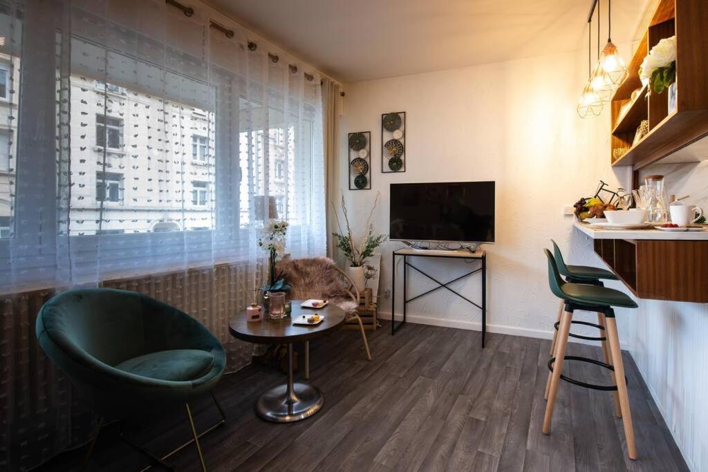Studio Le Camaieu Tout Confort, Metz Gare Apartment Luaran gambar